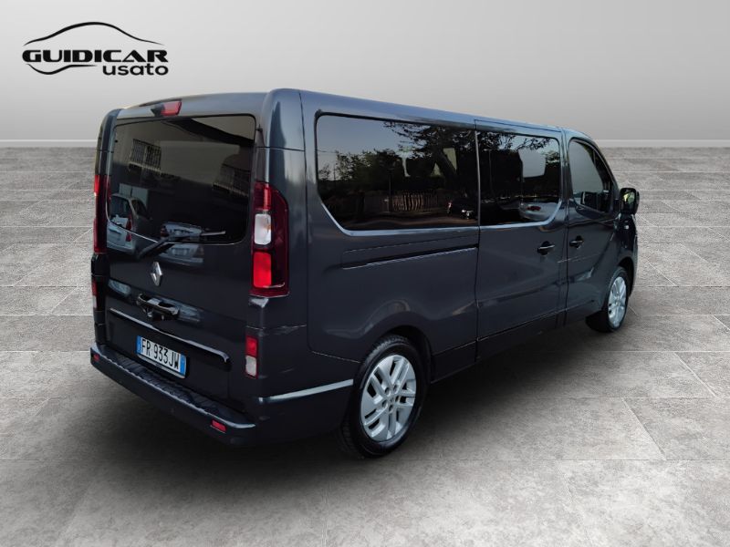 GuidiCar - RENAULT Trafic 4ª serie 2018 Trafic 4ª serie - Trafic T29 1.6 dCi 125CV S&S PL-TN Spacecl Usato