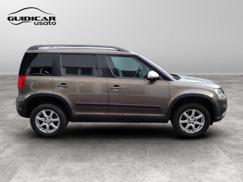 GuidiCar - SKODA Yeti 2015 Yeti Outdoor 2.0 tdi Style 4x4 150cv dsg E6 Usato