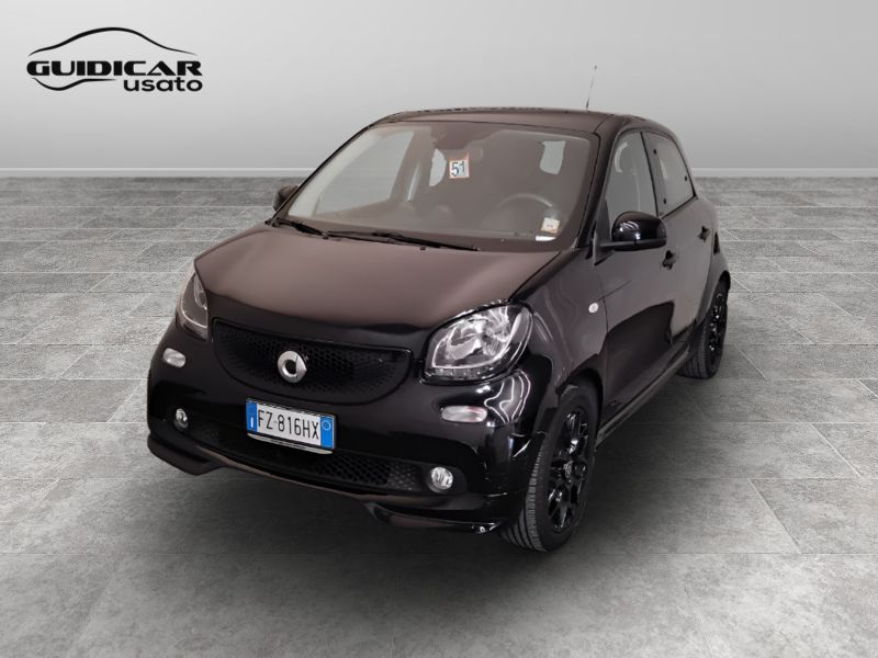 GuidiCar - SMART Forfour 2019 Forfour 0.9 t. Passion 90cv twinamic my18 Usato