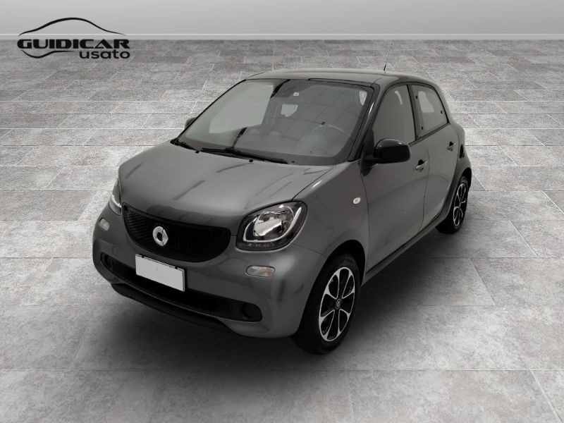 GuidiCar - SMART Forfour II 2015 2016 Forfour 0.9 t. Passion 90cv twinamic Usato