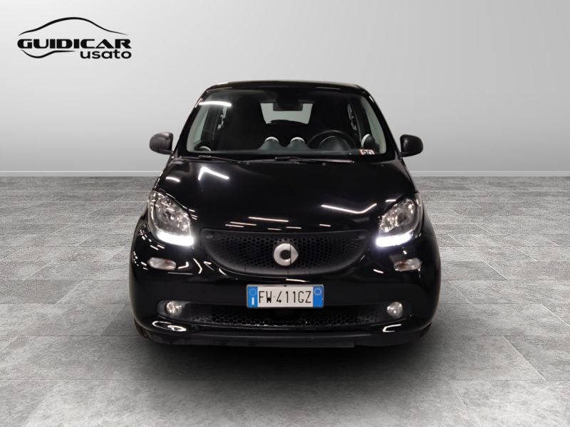 GuidiCar - SMART Forfour 2019 Forfour 1.0 Superpassion 71cv Usato