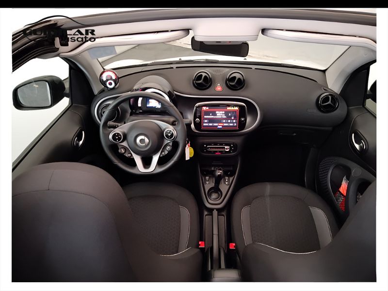 GuidiCar - SMART Fortwo III 2020 Cabrio 2021 Fortwo Cabrio eq Passion 22kW Usato