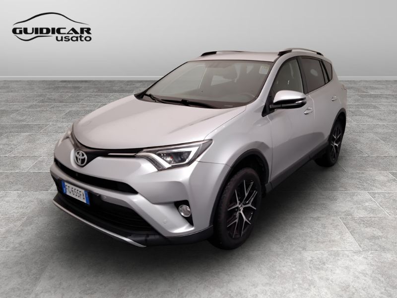 GuidiCar - TOYOTA Rav4 IV 2016 2017 Rav4 2.0 d-4d Style 2wd mt Usato