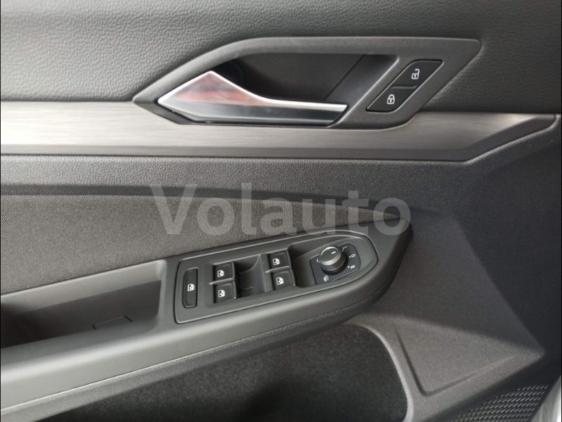 GuidiCar - VOLKSWAGEN Golf VIII 2020 2022 Golf 1.5 tgi Style 130cv Aziendale