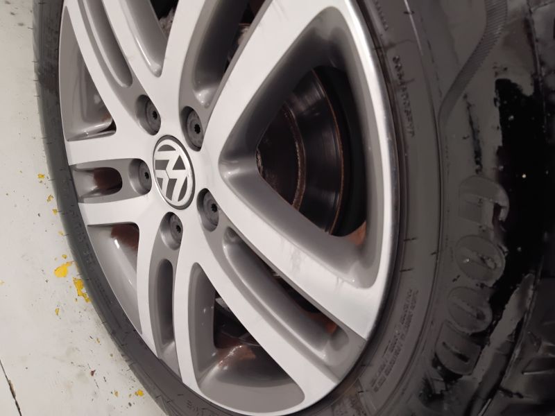 GuidiCar - VOLKSWAGEN Golf 2009 Golf 1.6 Comfortline 5p Usato