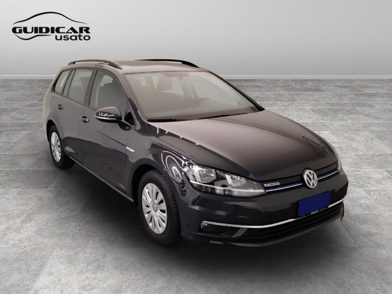 GuidiCar - VOLKSWAGEN Golf 2020 Golf Variant 1.5 tgi Business 130cv dsg Usato