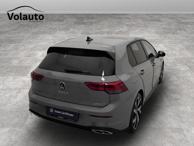 GuidiCar - VOLKSWAGEN Golf 2022 Golf 1.5 etsi evo act R-Line 150cv dsg Usato