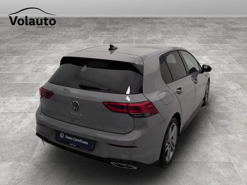 GuidiCar - VOLKSWAGEN Golf 2022 Golf 1.5 tsi evo act R-Line 130cv Usato