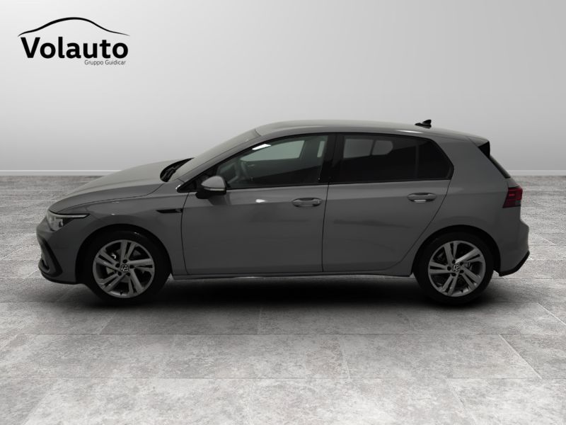 GuidiCar - VOLKSWAGEN Golf 2022 Golf 1.5 tsi evo act R-Line 130cv Usato