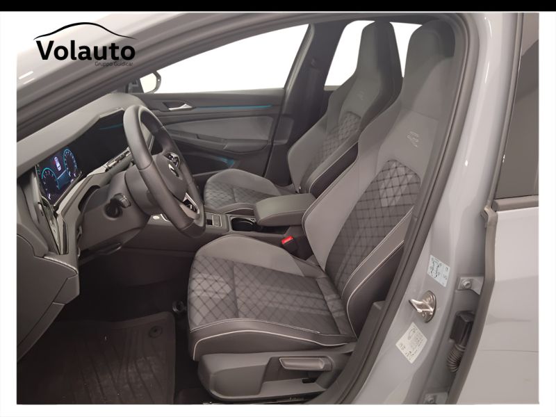 GuidiCar - VOLKSWAGEN Golf 2022 Golf 1.5 tsi evo act R-Line 130cv Usato