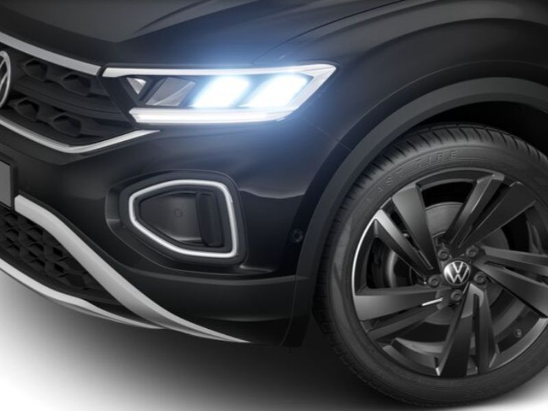 GuidiCar - VOLKSWAGEN NUOVA T-ROC 1 T-Roc Sport 1.5 TSI ACT 110 kW (150 CV) DSG Nuovo