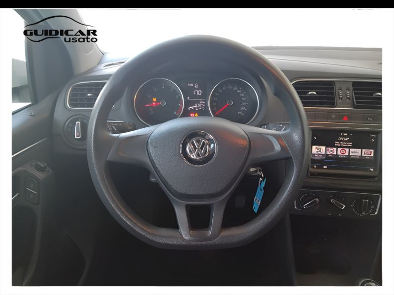 GuidiCar - VOLKSWAGEN Polo 2017 Polo 5p 1.0 mpi Comfortline 60cv Usato