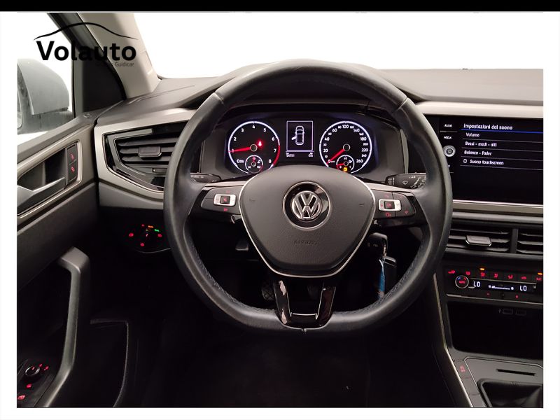 GuidiCar - VOLKSWAGEN Polo VI 2017 2017 Polo 5p 1.0 mpi Comfortline 65cv Usato