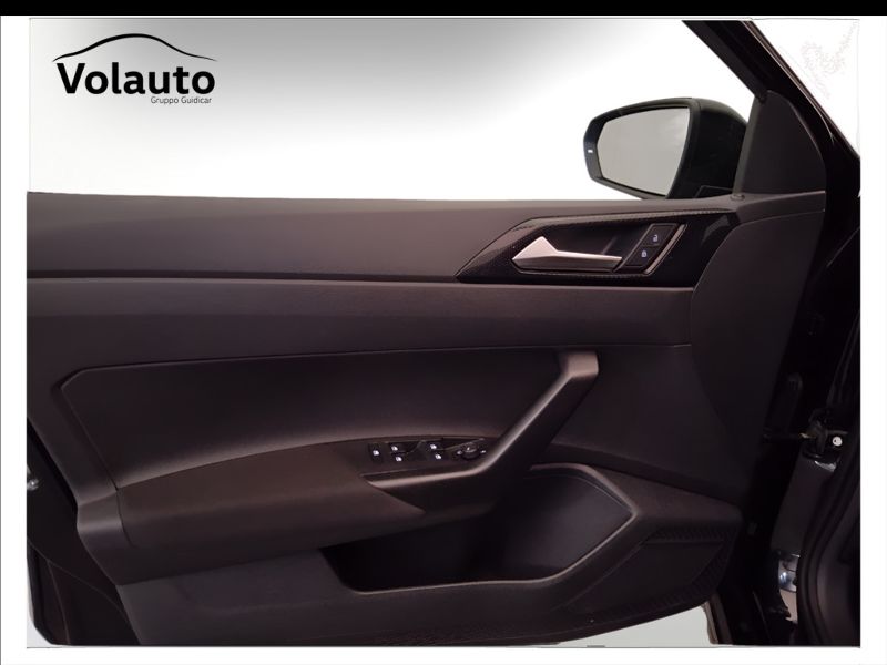 GuidiCar - VOLKSWAGEN Polo 2022 Polo 1.0 tsi Life 95cv Usato