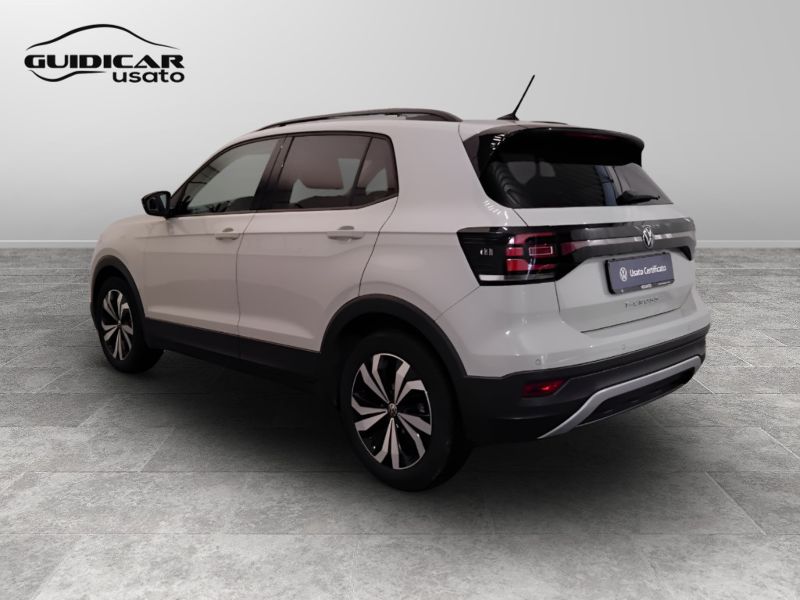 GuidiCar - VOLKSWAGEN T-Cross 2022 T-Cross 1.0 tsi Style 110cv Usato
