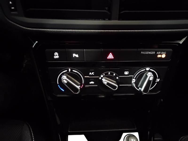 GuidiCar - VOLKSWAGEN T-Cross 2022 T-Cross 1.0 tsi Style 110cv Usato
