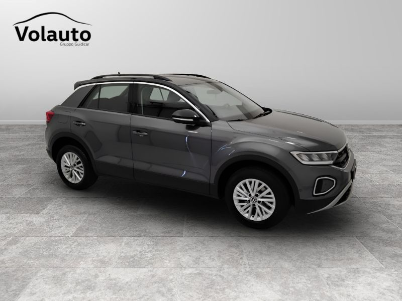 GuidiCar - VOLKSWAGEN T-Roc 2022 2023 T-Roc 1.5 tsi act Life dsg Usato