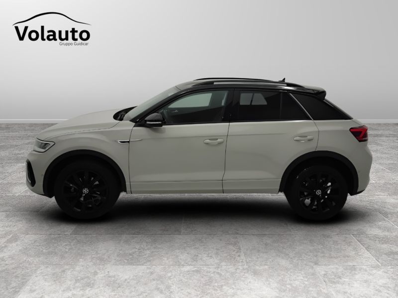 GuidiCar - VOLKSWAGEN T-Roc 2023 T-Roc 1.5 tsi act R-Line Usato