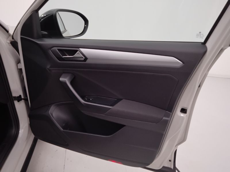 GuidiCar - VOLKSWAGEN T-Roc 2022 T-Roc 2.0 tdi scr Life 115cv Usato