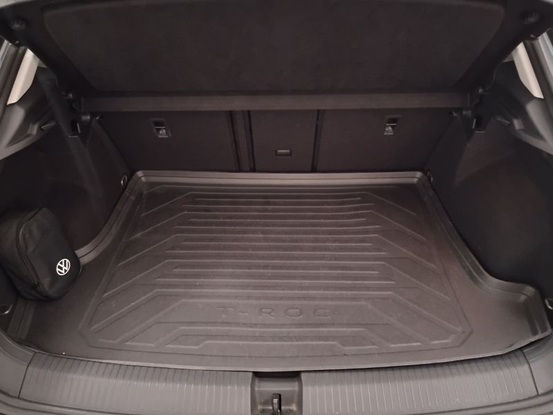 GuidiCar - VOLKSWAGEN T-Roc 2022 T-Roc 2.0 tdi scr Life 115cv Usato
