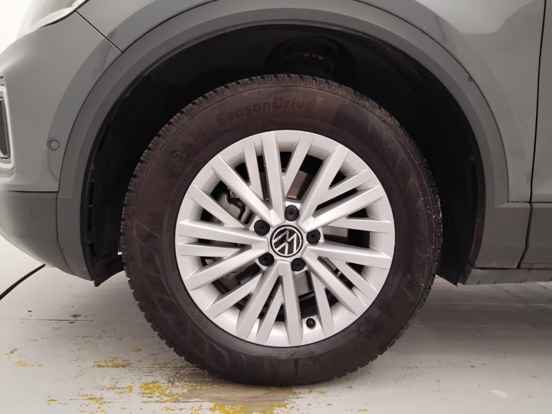 GuidiCar - VOLKSWAGEN T-Roc 2022 T-Roc 2.0 tdi scr Life 115cv Usato