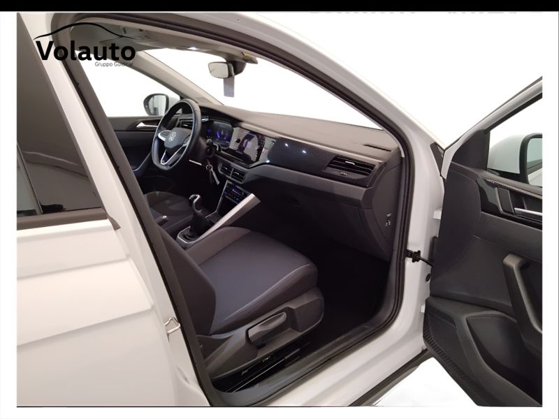 GuidiCar - VOLKSWAGEN Taigo 2022 Taigo 1.0 tsi Life 110cv Usato
