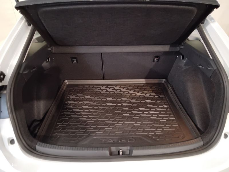 GuidiCar - VOLKSWAGEN Taigo 2022 Taigo 1.0 tsi Life 110cv Usato