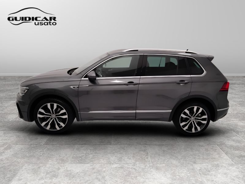 GuidiCar - VOLKSWAGEN Tiguan II 2016 2018 Tiguan 2.0 bitdi Advanced R-Line 4motion 240cv dsg Usato