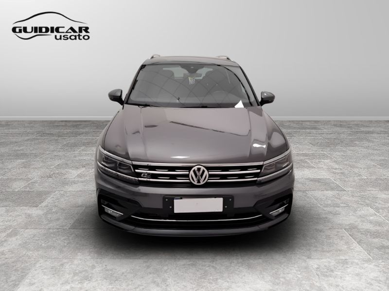 GuidiCar - VOLKSWAGEN Tiguan II 2016 2018 Tiguan 2.0 bitdi Advanced R-Line 4motion 240cv dsg Usato