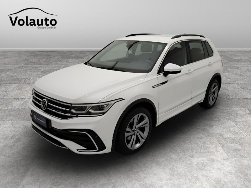 GuidiCar - VOLKSWAGEN Tiguan 2020 Tiguan 1.5 tsi act R-Line 150cv dsg Usato