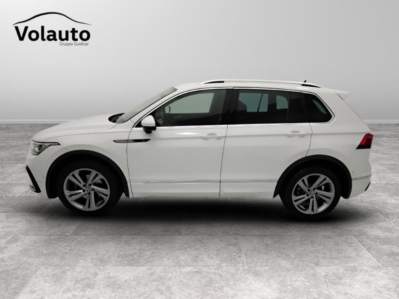 GuidiCar - VOLKSWAGEN Tiguan II 2021 2021 Tiguan 1.5 tsi act R-Line 150cv dsg Usato