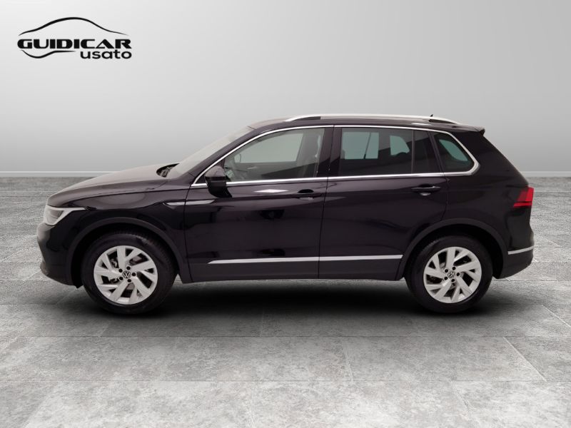 GuidiCar - VOLKSWAGEN Tiguan II 2021 2024 Tiguan 2.0 tdi scr Life 4motion 150cv dsg Aziendale