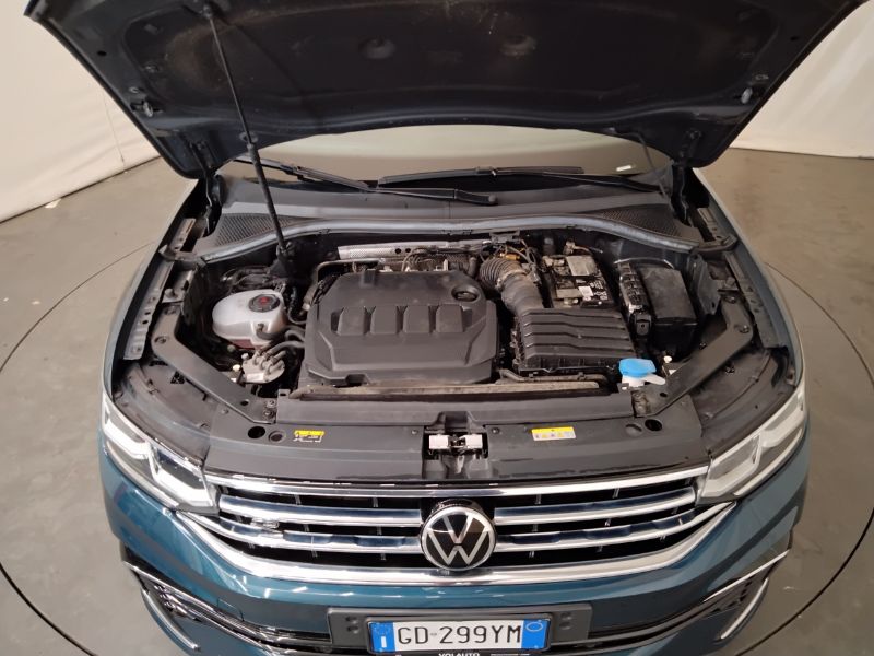 GuidiCar - VOLKSWAGEN Tiguan II 2021 2021 Tiguan 2.0 tdi scr R-Line 150cv dsg Usato