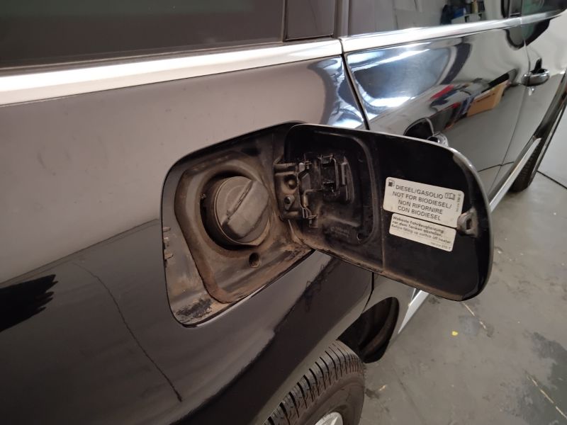GuidiCar - VOLKSWAGEN Touareg 2005 Touareg 3.0 V6 tdi tiptronic Dpf Usato