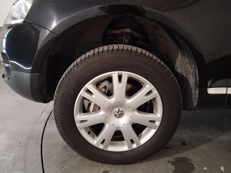 GuidiCar - VOLKSWAGEN Touareg 2005 Touareg 3.0 V6 tdi tiptronic Dpf Usato