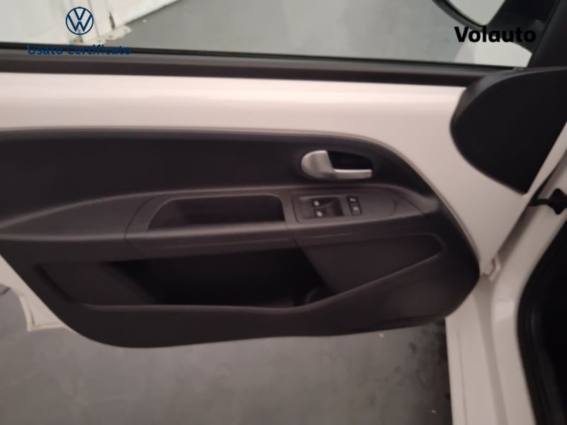 GuidiCar - VOLKSWAGEN up! 5p 2017 2018 up! 5p 1.0 Move up! 60cv Usato