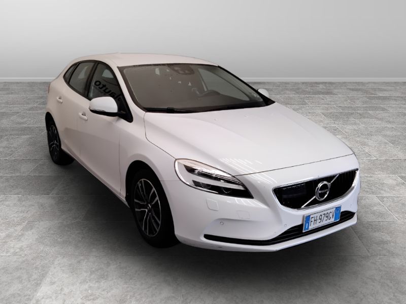 GuidiCar - VOLVO V40 2017 V40 2.0 d2 eco Business my17 Usato