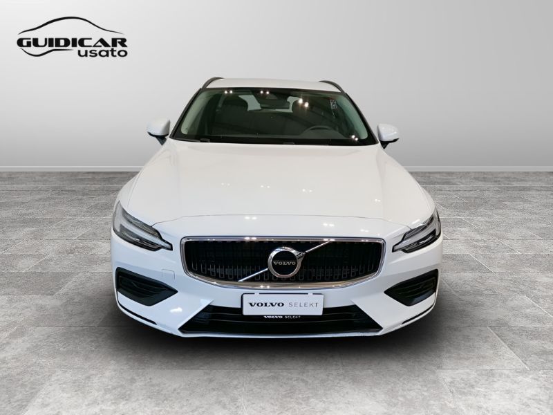 GuidiCar - VOLVO V60 (2018--->) 2021 V60 2.0 B4 Momentum Business auto Usato