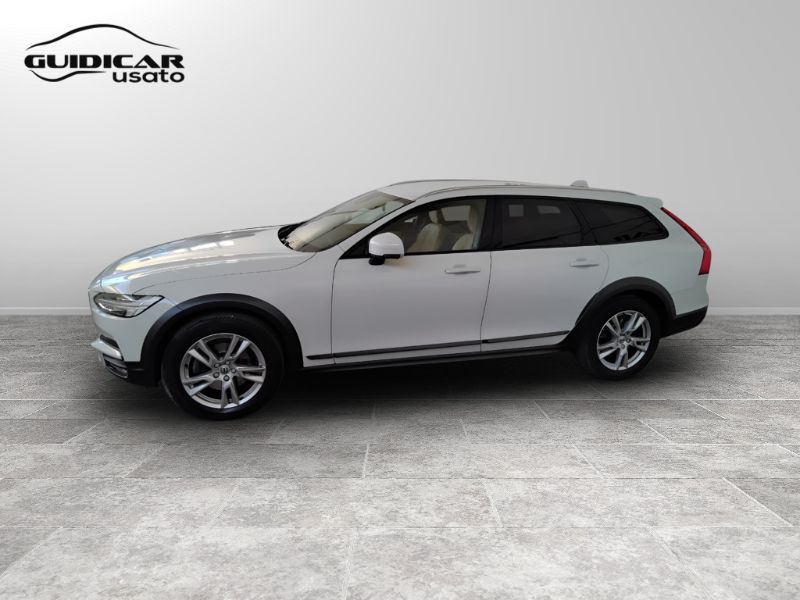 GuidiCar - VOLVO V90 2016 Cross Country 2019 V90 Cross Country 2.0 d4 awd geartronic my19 Usato