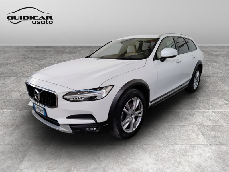 GuidiCar - VOLVO V90 2019 V90 Cross Country 2.0 d4 awd geartronic my19 Usato