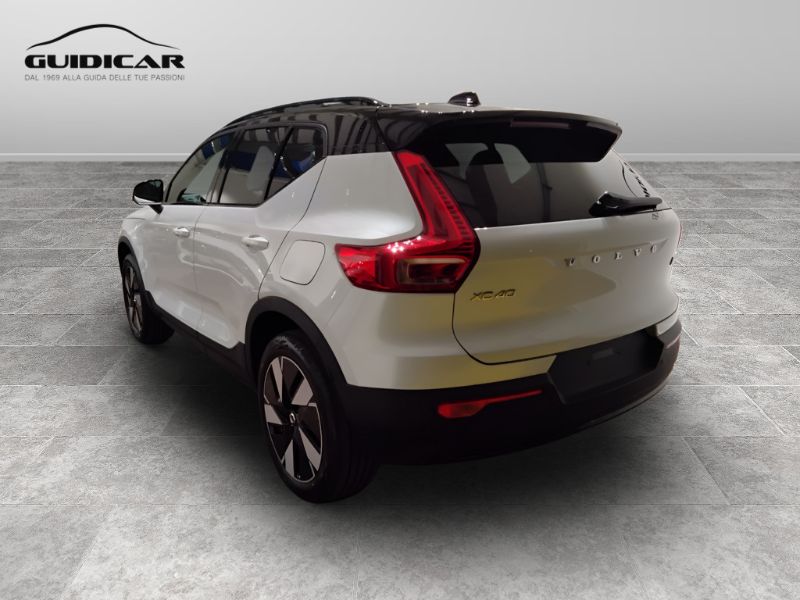 GuidiCar - VOLVO XC40 1 XC40 single motor extend.range Core rwd Nuovo