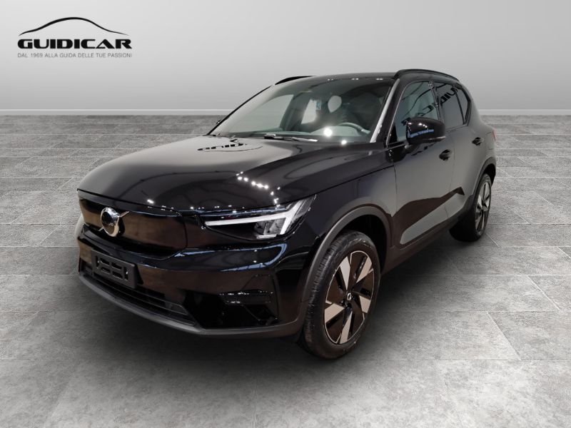 GuidiCar - VOLVO XC40 1 XC40 single motor extend.range Core rwd Nuovo