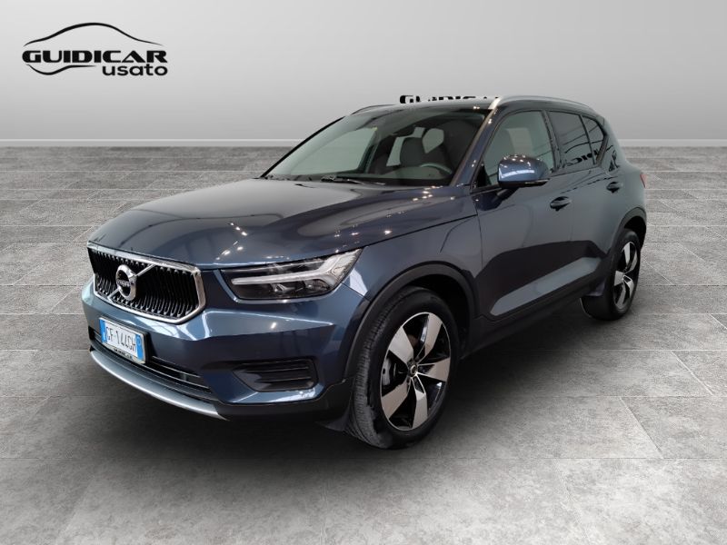 GuidiCar - VOLVO XC40 2021 XC40 1.5 t2 Momentum Core my21 Usato