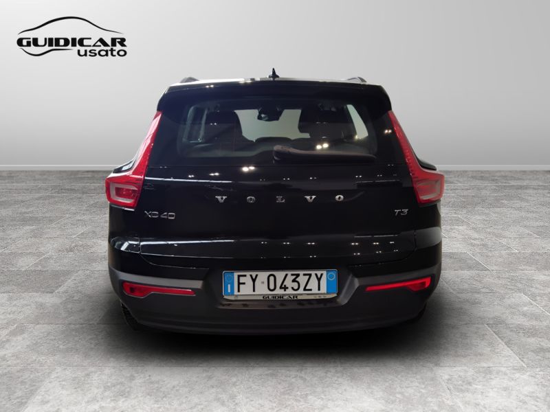 GuidiCar - VOLVO XC40 2019 XC40 1.5 t3 Business Plus my20 Usato