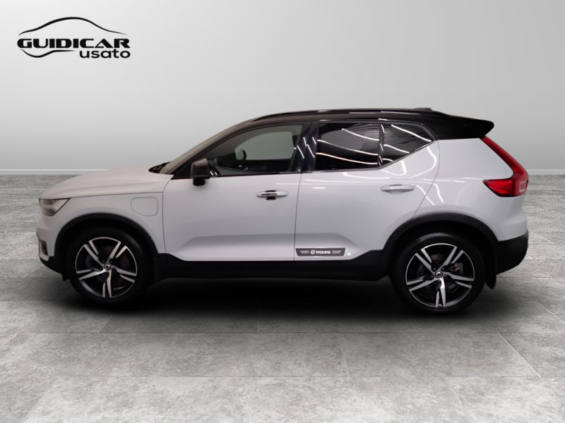 GuidiCar - VOLVO XC40 2020 XC40 1.5 T5 plug-in-hybrid R-design auto my21 Usato