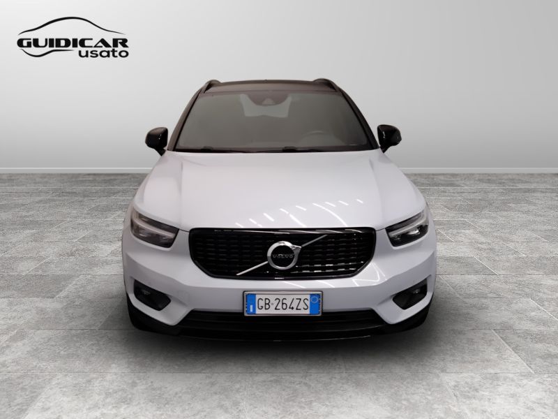 GuidiCar - VOLVO XC40 2020 XC40 1.5 T5 plug-in-hybrid R-design auto my21 Usato