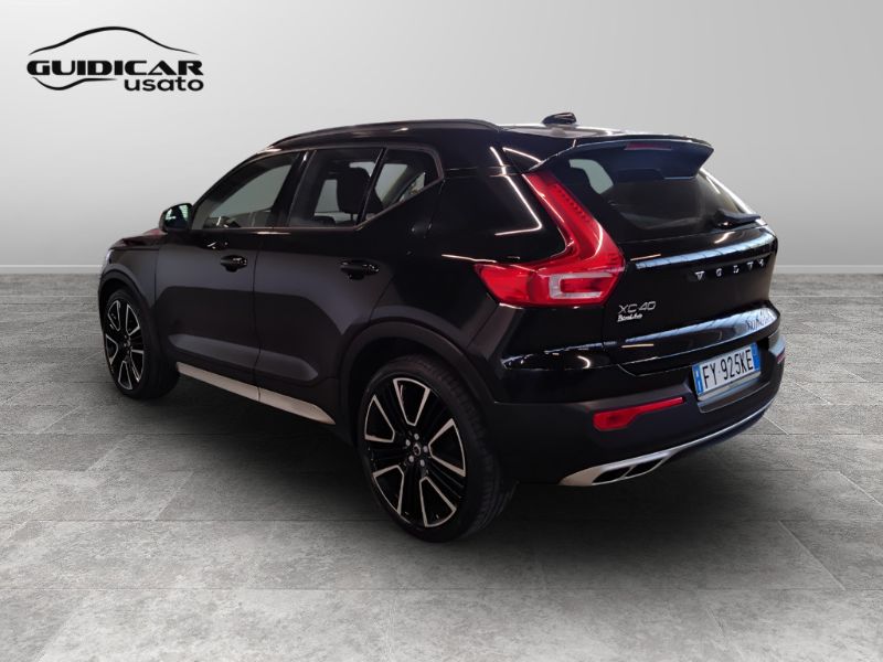 GuidiCar - VOLVO XC40 2019 XC40 2.0 d3 awd geartronic my20 Usato