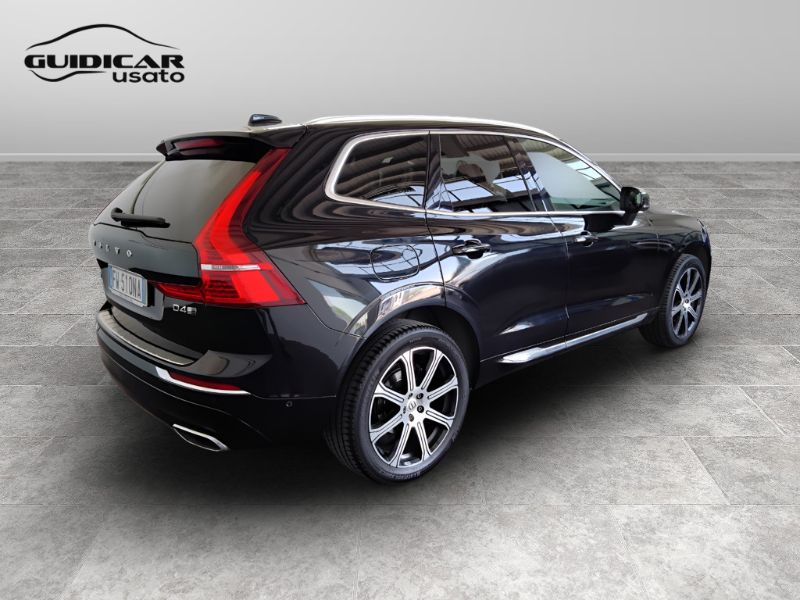 GuidiCar - VOLVO XC60 (2017--->) 2019 XC60 (2017-->) - XC60 D4 AWD Geartronic Inscription Usato