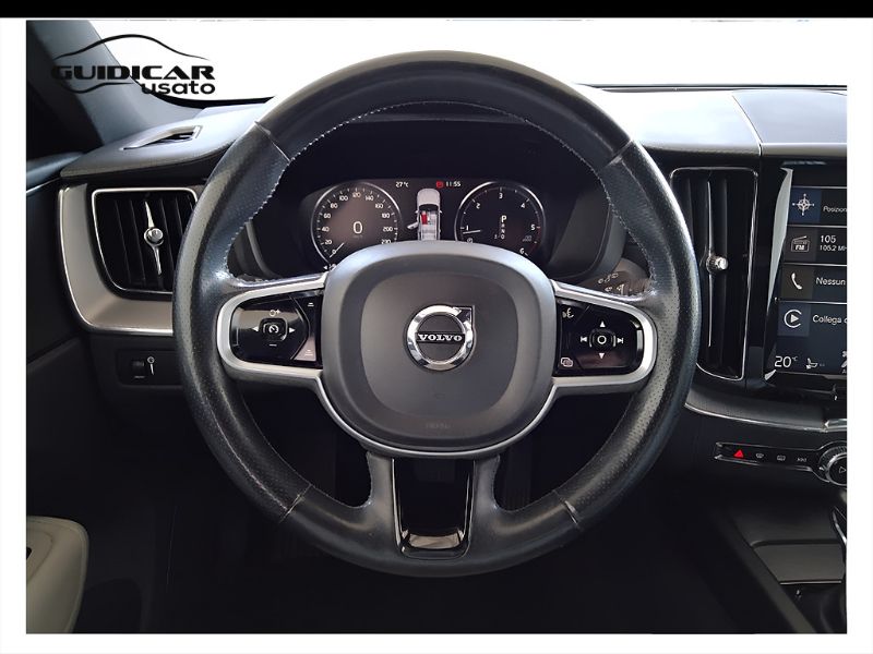 GuidiCar - VOLVO XC60 (2017--->) 2019 XC60 (2017-->) - XC60 D4 AWD Geartronic Inscription Usato