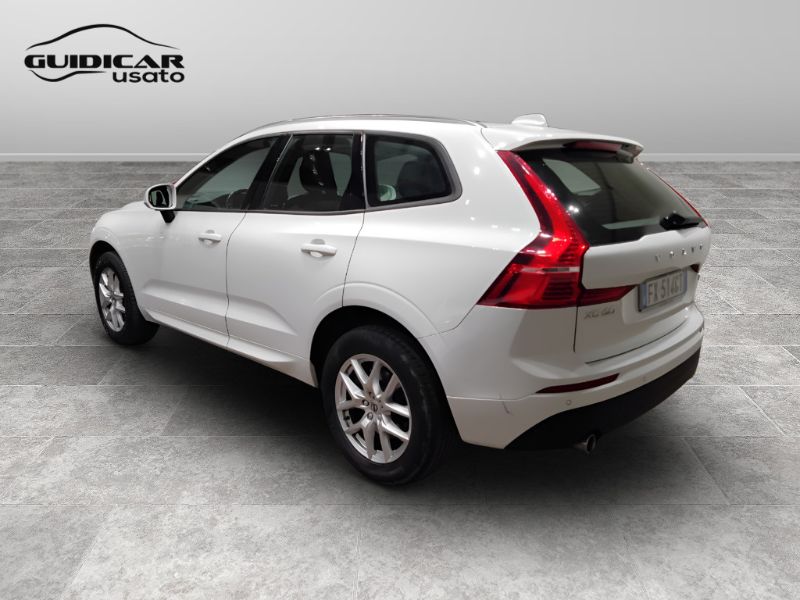 GuidiCar - VOLVO XC60 II 2018 2019 XC60 2.0 B4 Business Plus awd geartronic my20 Usato